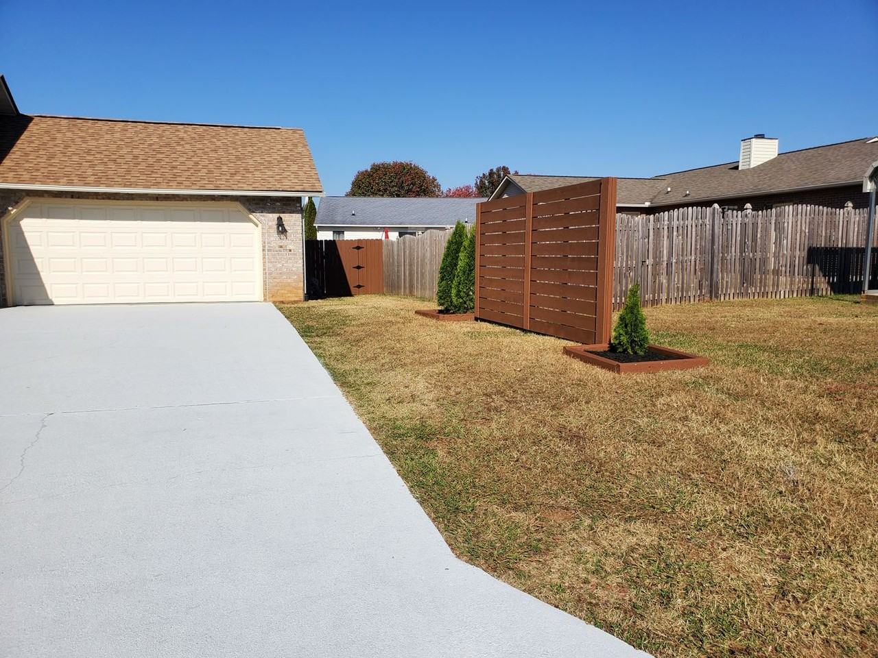 370 Headrickview Dr - Photo 4 of 25