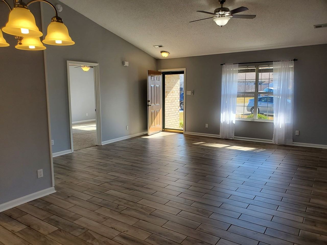 370 Headrickview Dr - Photo 5 of 25