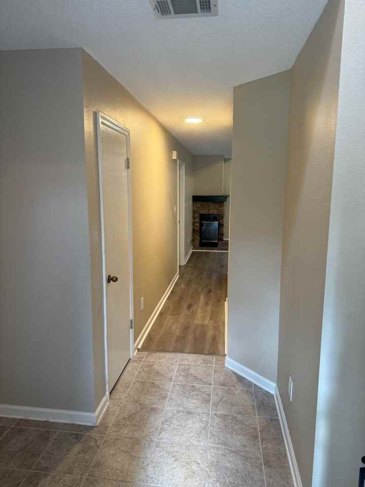 3613 Killarney Plaza Ct - Photo 3 of 21