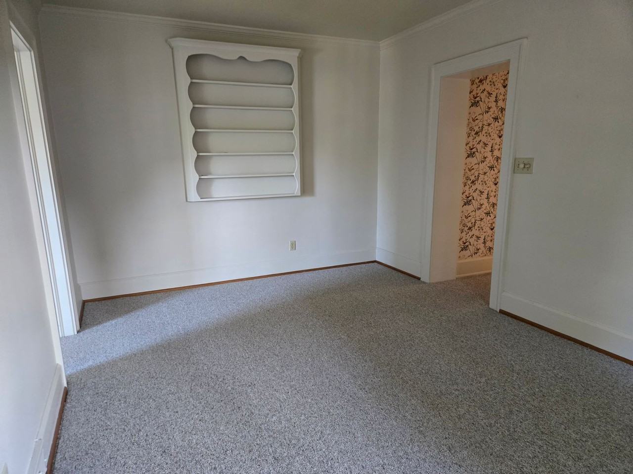 503 Center Street - Photo 2 of 12