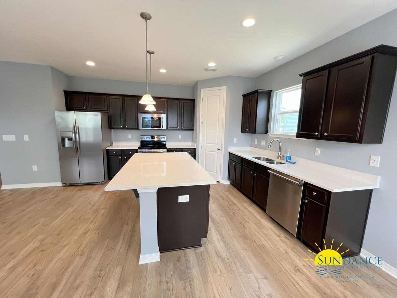 162 Creve Core Dr - Photo 5 of 28