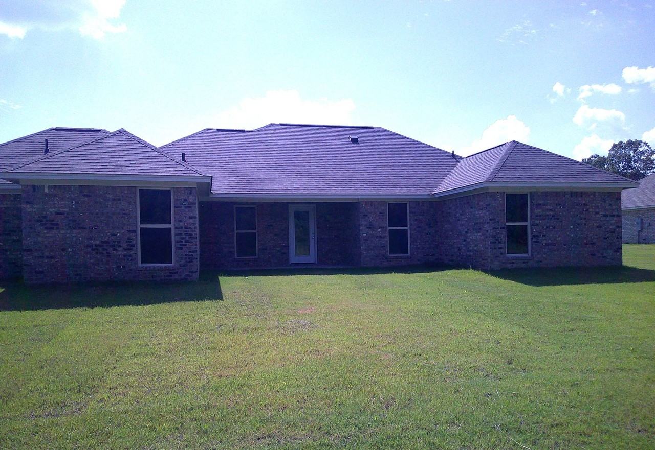 308 Jasmine Cove Ln - Photo 2 of 15