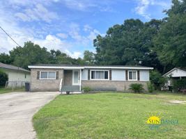 featured image of 166 Rainbow Dr Nw