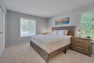 Oxford Square Apartments - Photo 1 of 1