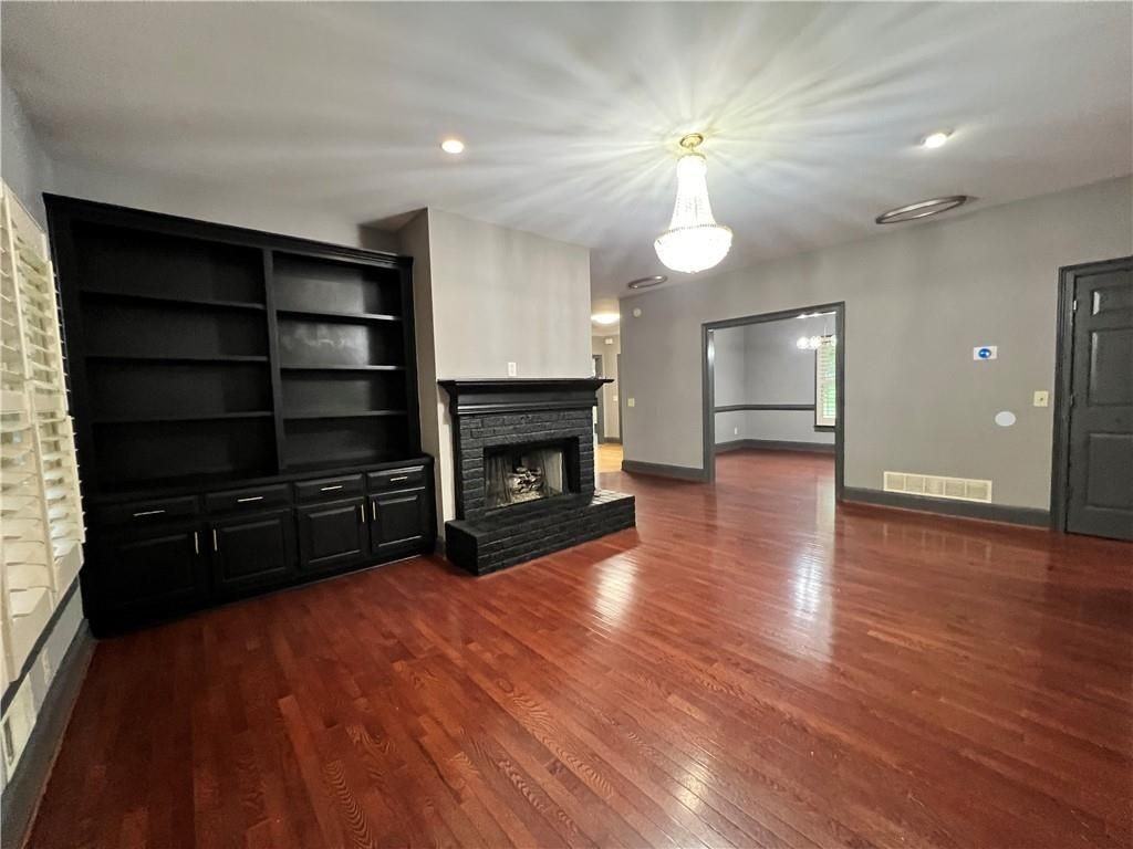 5035 Hamptons Club Dr - Photo 7 of 25