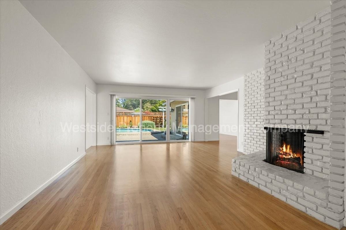 12558 Palmtag Drive - Photo 2 of 10