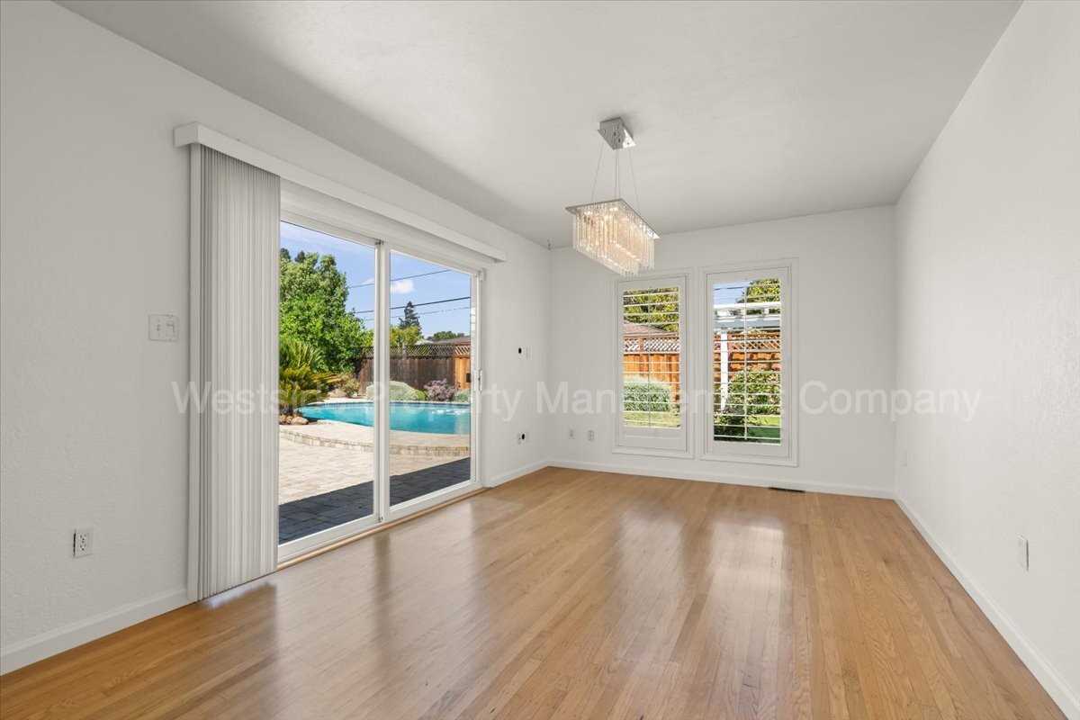 12558 Palmtag Drive - Photo 3 of 10