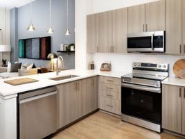 featured image of 730 Rutherford St