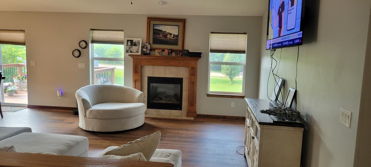 724 Timber Ridge Ct #NA - Photo 2 of 24