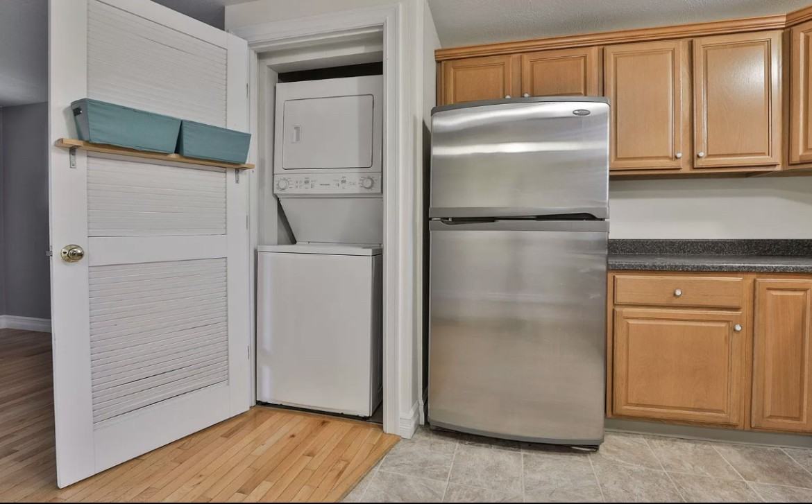 1522 Candia Rd #A - Photo 3 of 13