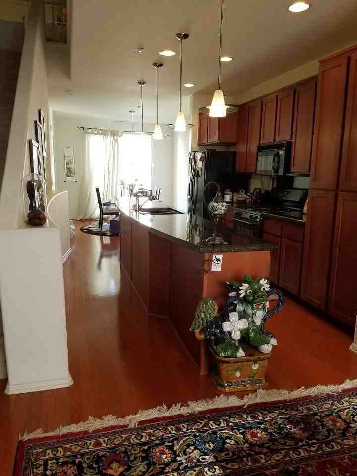 1130 Elfin Forest Rd W - Photo 2 of 13