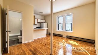635 W Barry Ave #202 - Photo 1 of 1