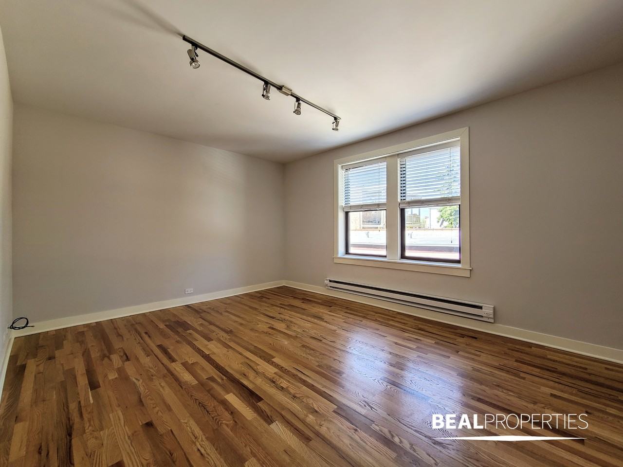 2420 North Kedzie Boulevard - Photo 2 of 10