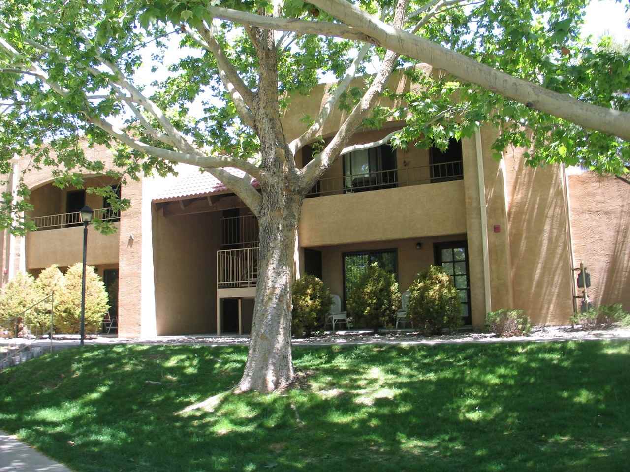 Academy Square - Photo 5 of 36