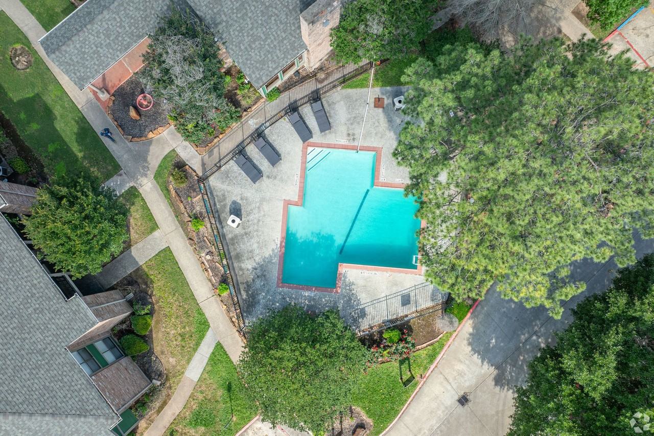 Siena Courtyards Apartments - Photo 5 of 35