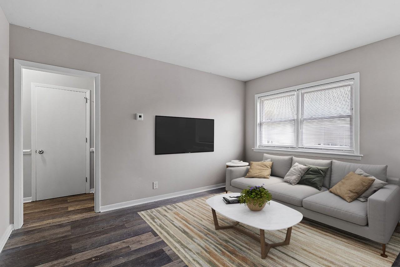 Charming Renovated Duplex - Photo 6 of 10