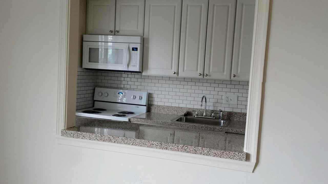 Arrowhead Court Apartments - Photo 7 of 27