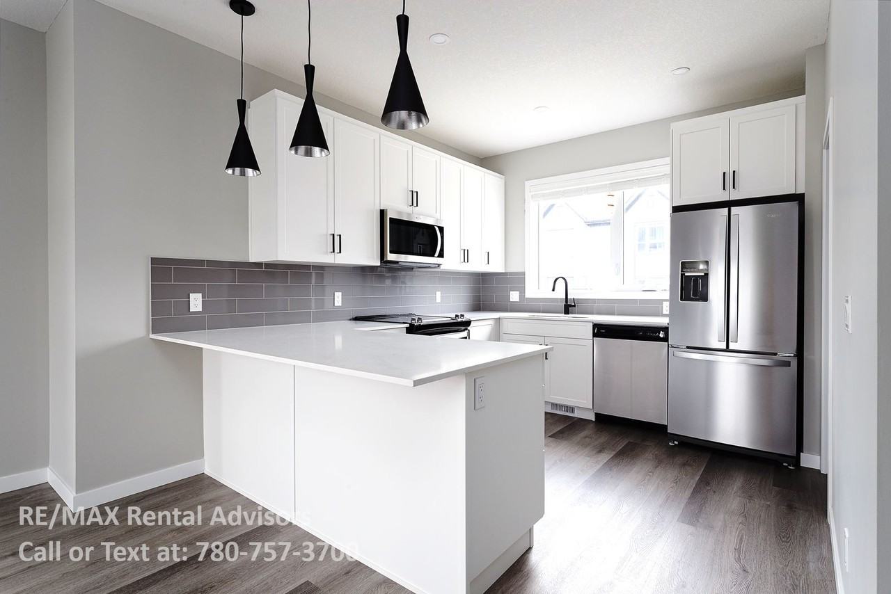 362 210 Ave Sw - Photo 3 of 27