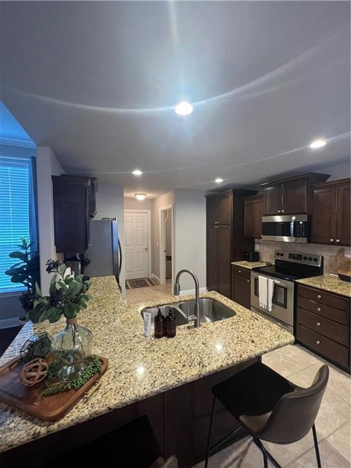 2002 Price Ave - Photo 3 of 13