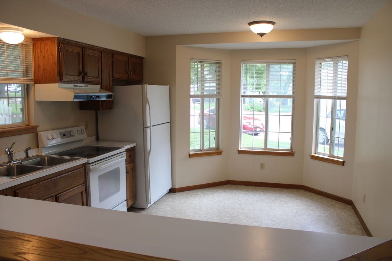2624 Georgetown Pl - Photo 2 of 12
