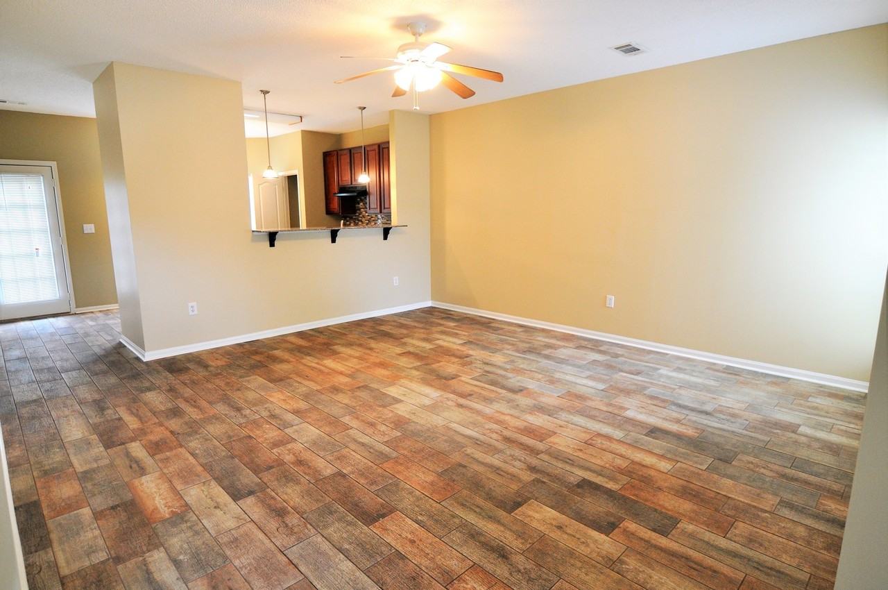 Pine Meadow Circle 164 - Photo 2 of 13