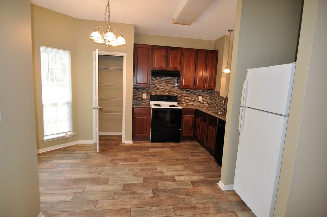 Pine Meadow Circle 164 - Photo 3 of 13