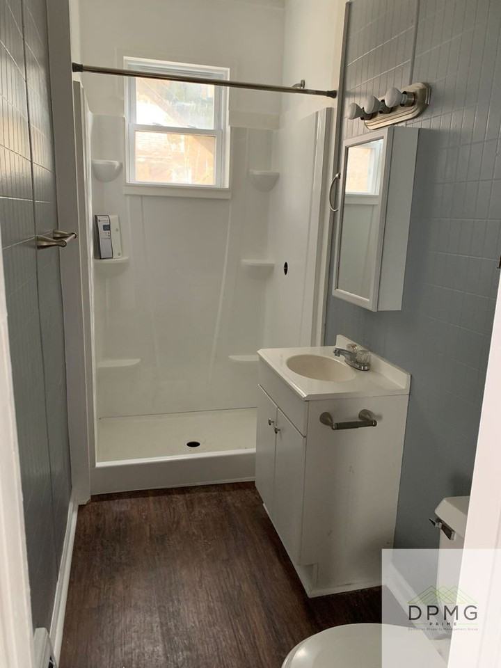 129 S Hosmer St #2 - Photo 6 of 7