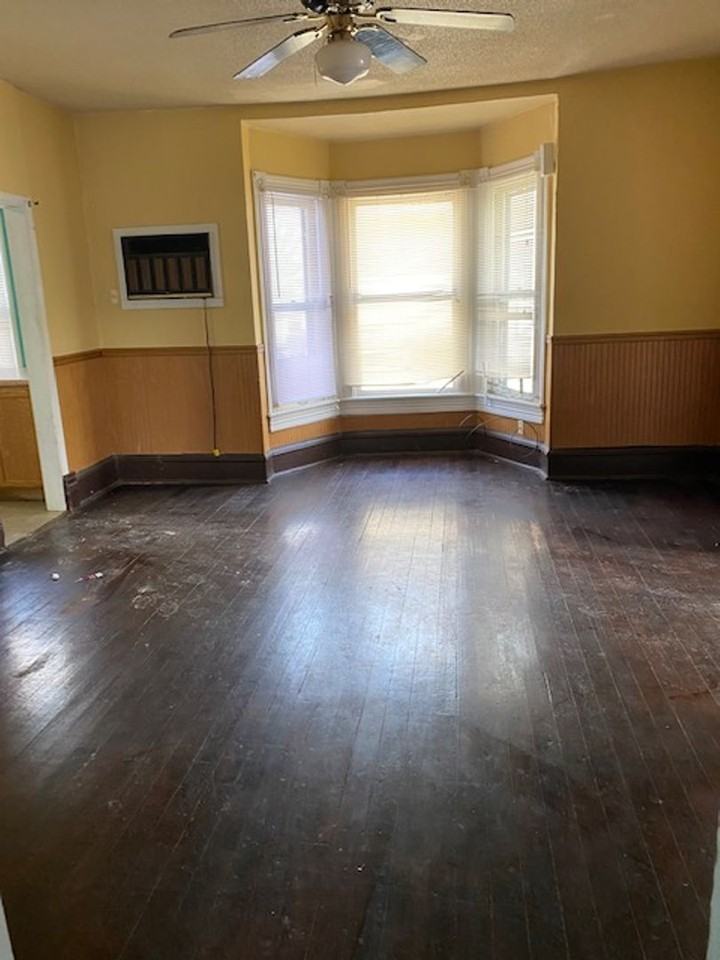 Sunshine - Photo 3 of 12