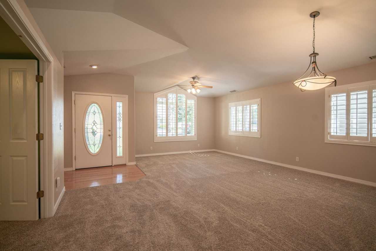 2281 North Ricke Lane - Photo 6 of 34