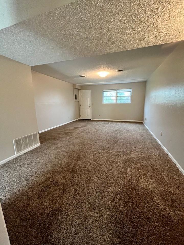 10th St. Duplexes - Photo 2 of 6