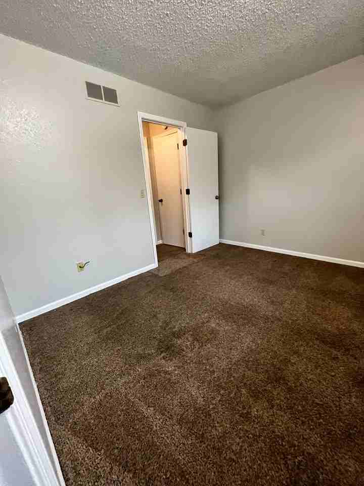 10th St. Duplexes - Photo 5 of 6