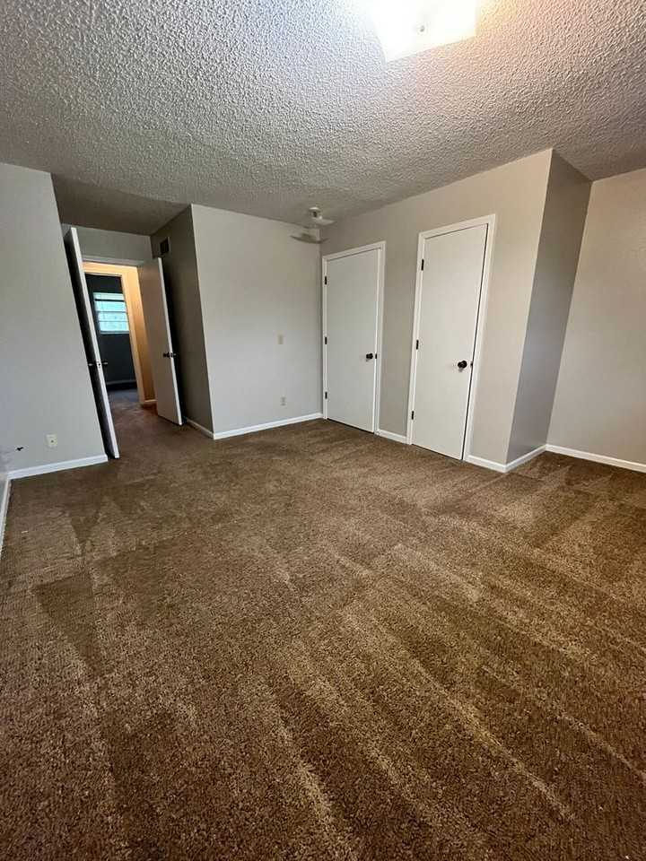 10th St. Duplexes - Photo 6 of 6