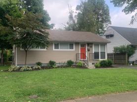 2611 Gardiner Ln - Photo 1 of 1