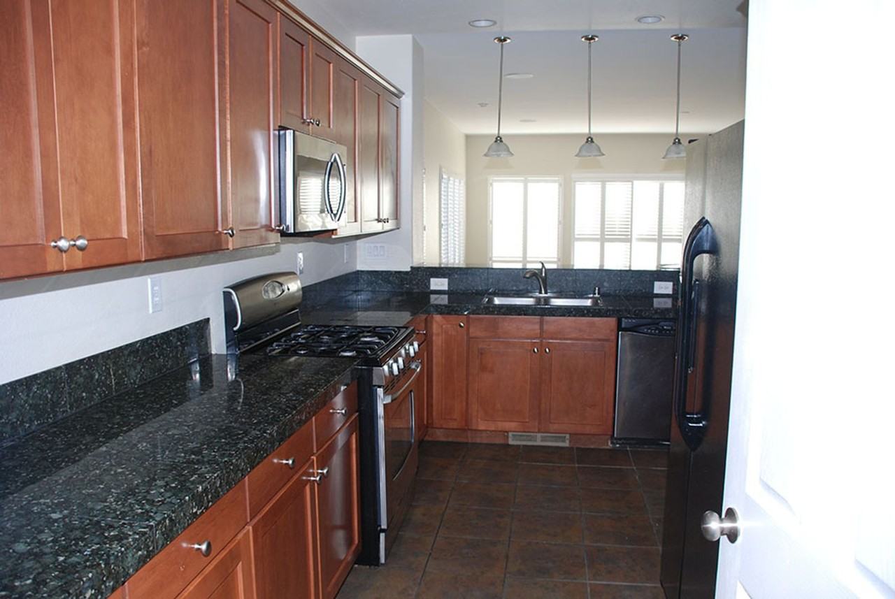 7524 Gold Ct - Photo 2 of 36