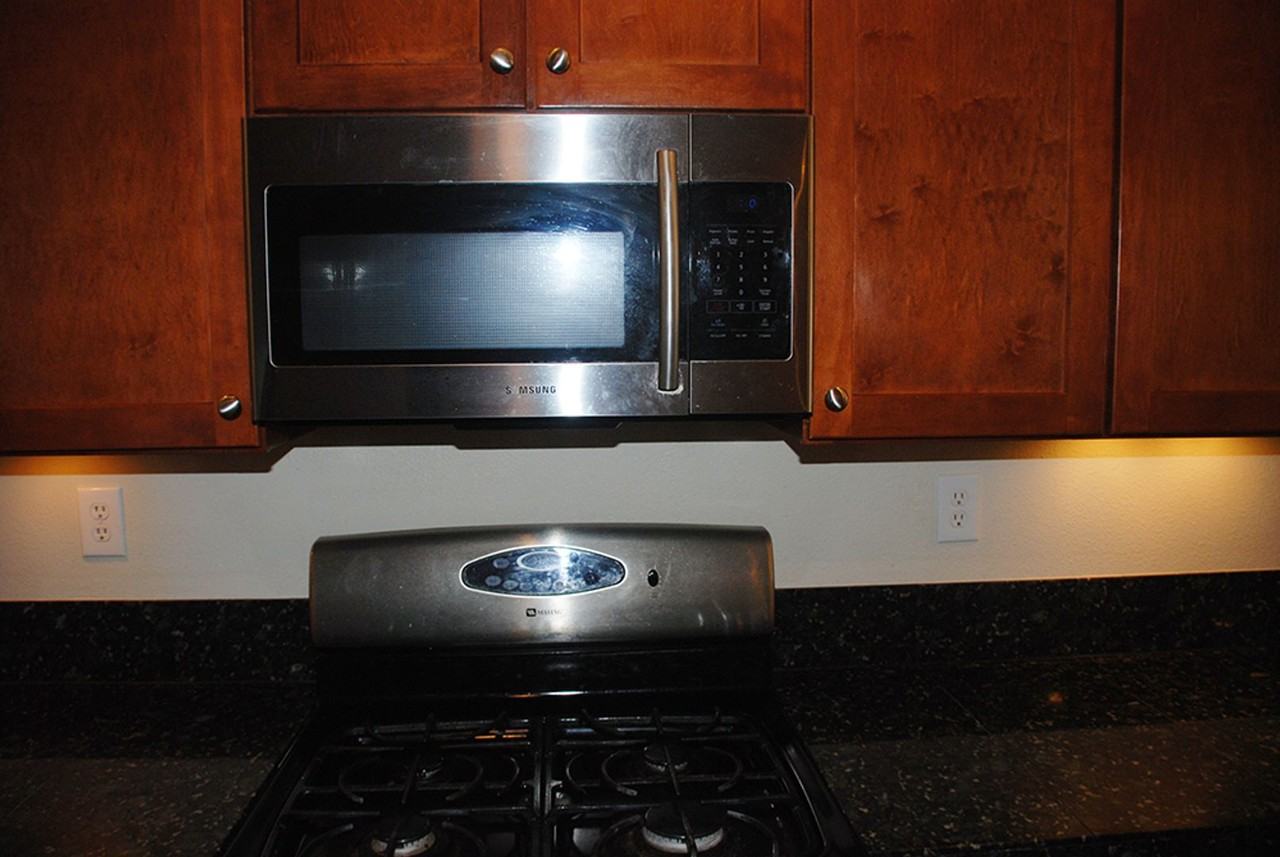 7524 Gold Ct - Photo 7 of 36