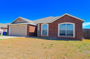 2408 Ryan Dr - Photo 1 of 1