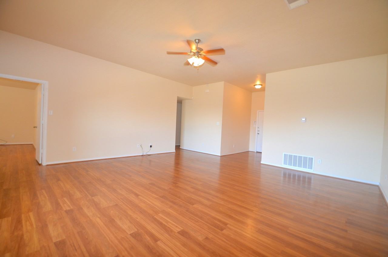 2408 Ryan Dr - Photo 6 of 22
