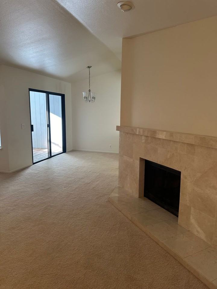 6063 Peoria Dr - Photo 2 of 14