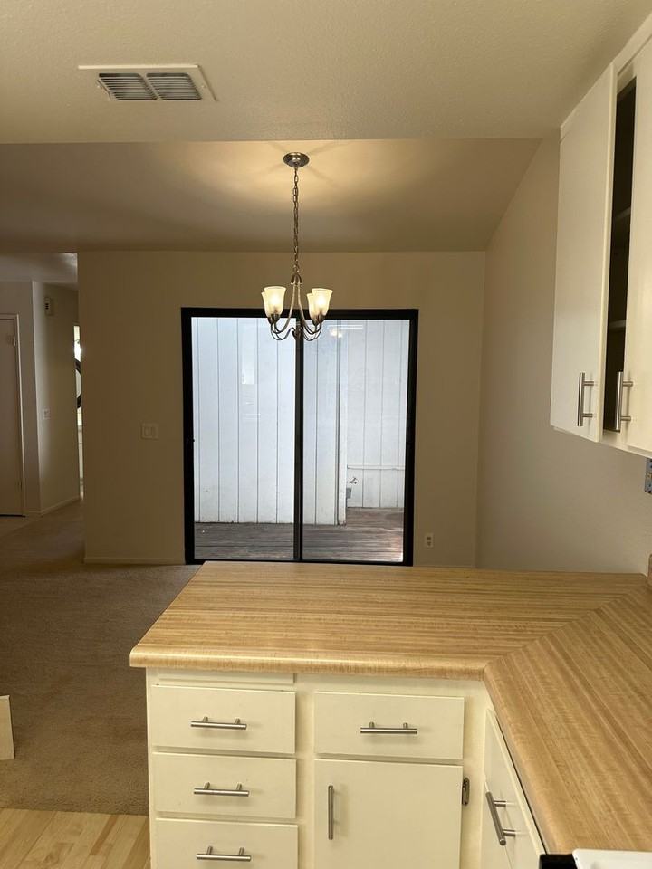 6063 Peoria Dr - Photo 7 of 14