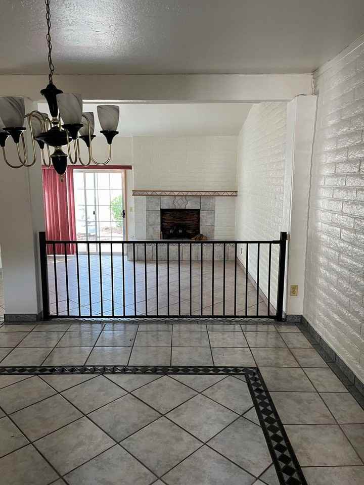 4304 Avenida Palermo - Photo 4 of 10