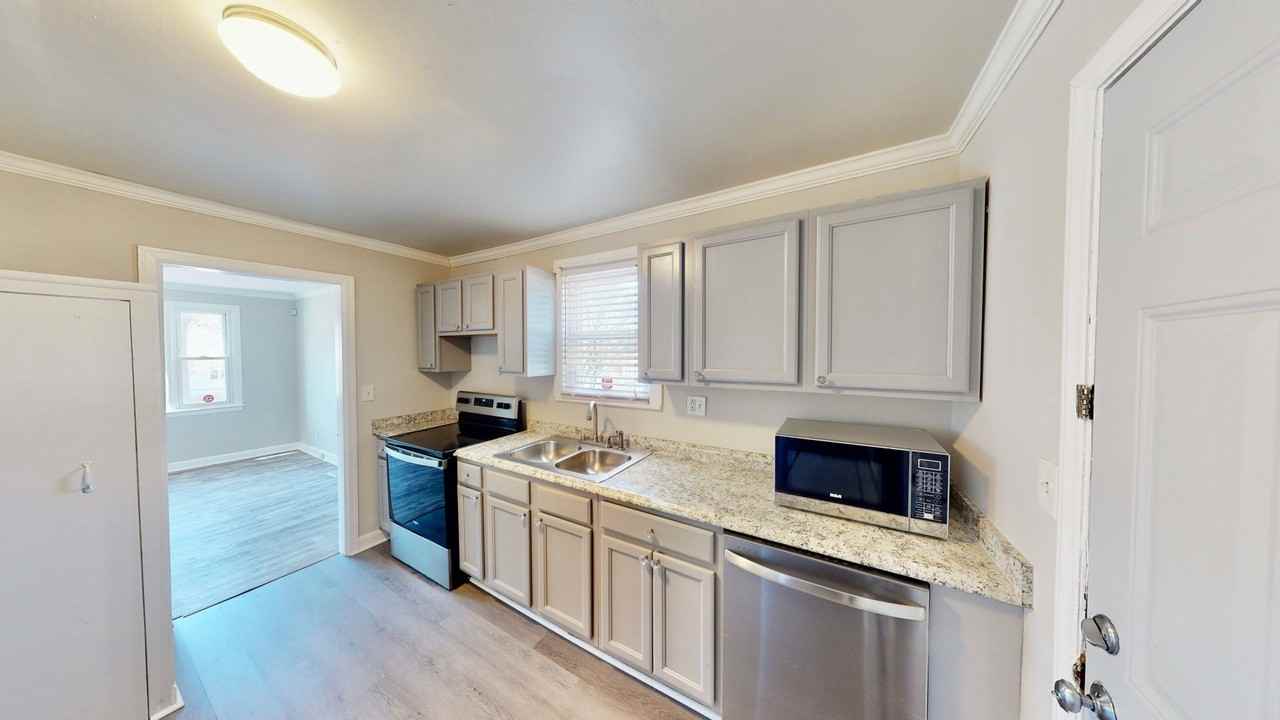 2320 Vanderbilt Rd - Photo 5 of 14