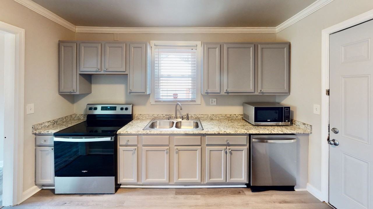 2320 Vanderbilt Rd - Photo 6 of 14