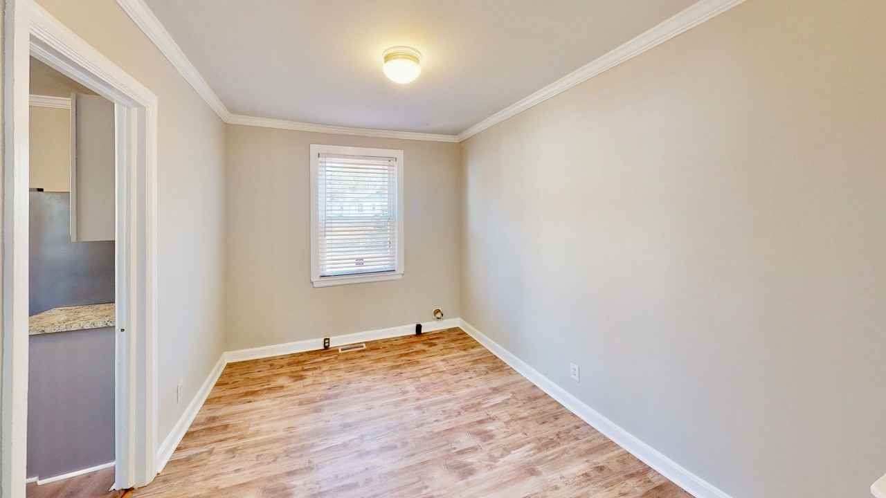 2320 Vanderbilt Rd - Photo 7 of 14