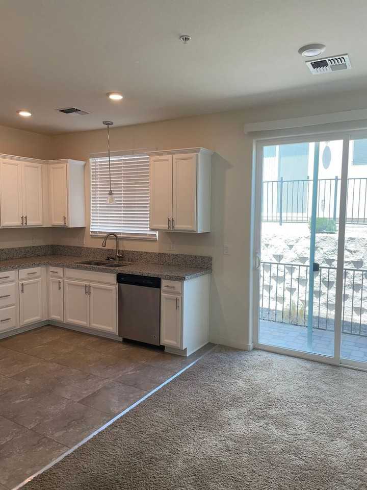 505 Logan Jacob Ln - Photo 5 of 14