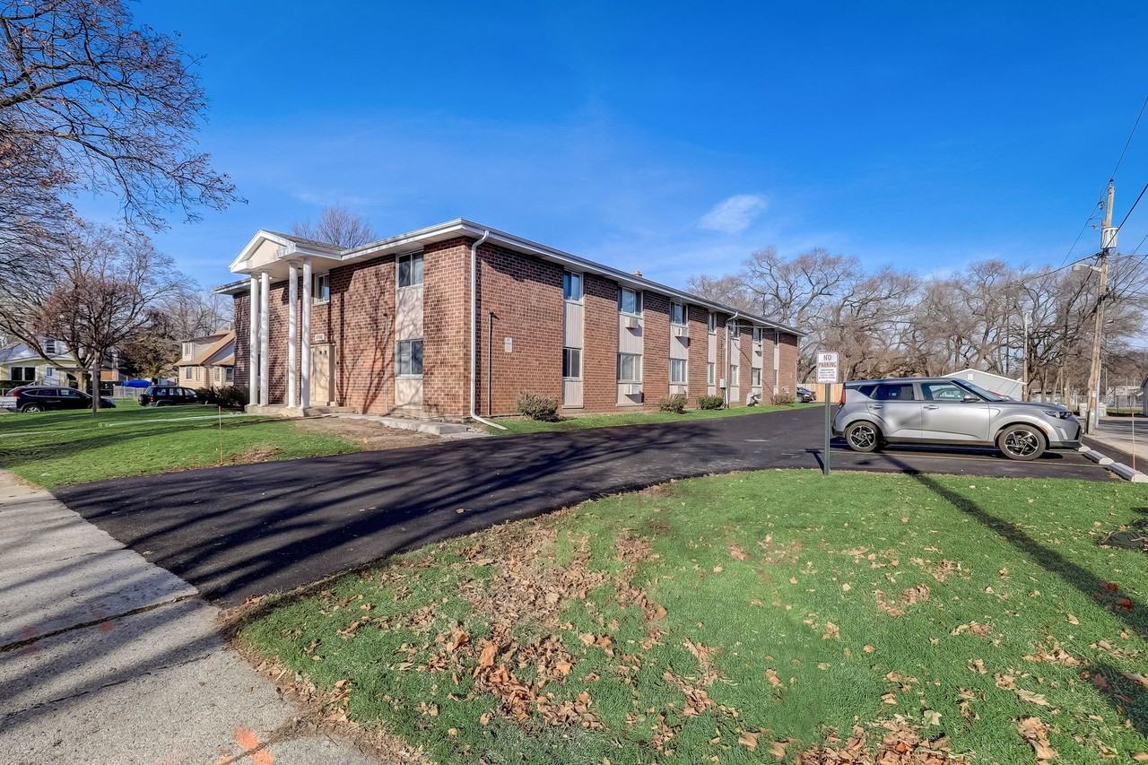 6230 W Main Street - Photo 2 of 4