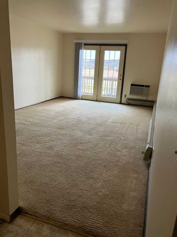 Fleetfoot Apartment Homes - Photo 2 of 20