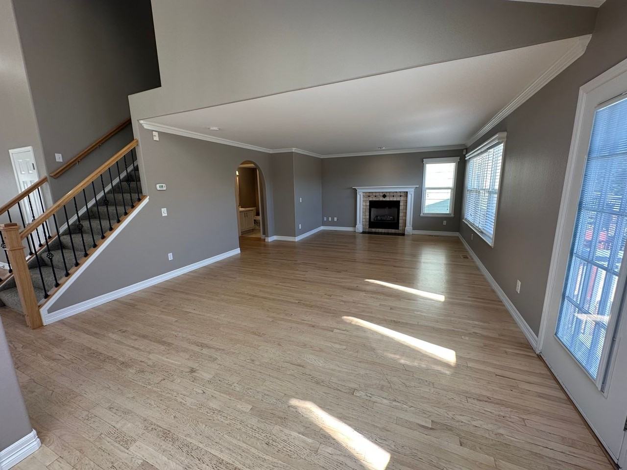 2345 Damon Dr - Photo 7 of 30