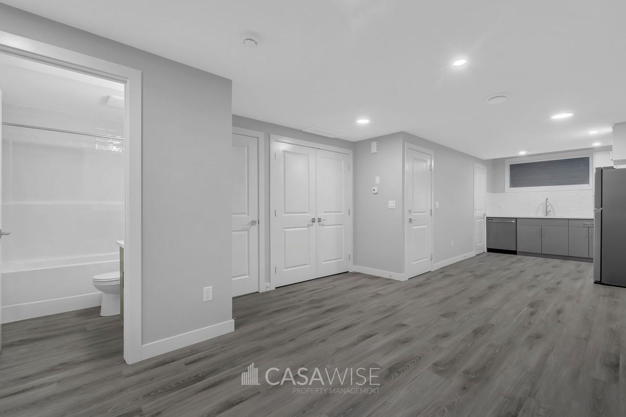 12011B 103 St Nw Bsmt #BS - Photo 2 of 13