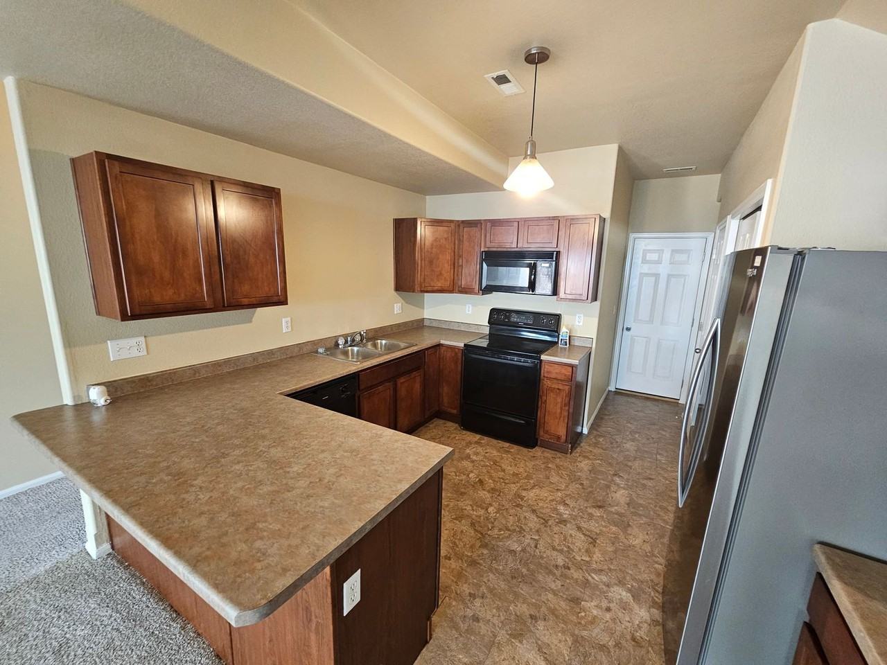 5352 Canadian Rose Vw - Photo 6 of 16