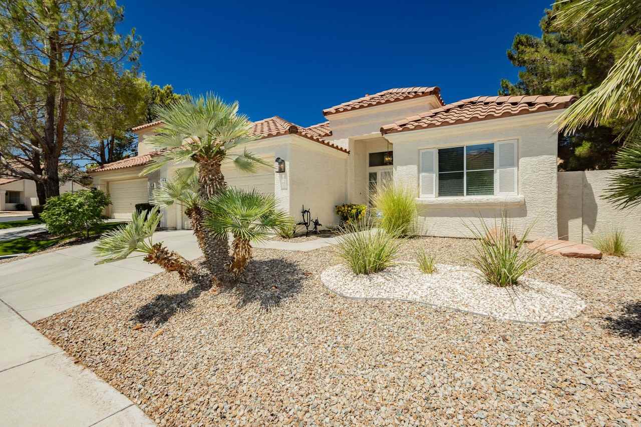 1329 Chaparral Summit Dr - Photo 2 of 28